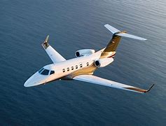 Embraer Phenom 300